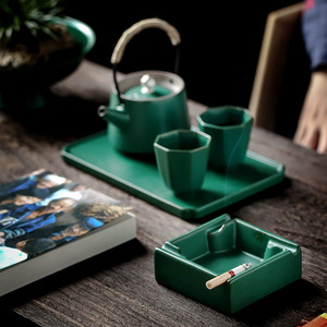 Cendrier en céramique Shangyan carré vert foncé au design rétro pour la maison et le bureau - Product Image 2