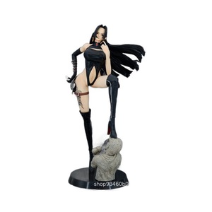 Statua in PVC di King GK Hancock, Imperatrice Femminile, Modello in Scala 1/4, Scena con Scatola, Edizione Giapponese - Product Image 4