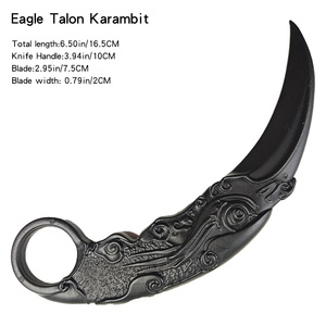 Karambit en plastique de 16,5 cm, type griffe d'aigle, accessoire d'arme de cosplay, construction entièrement en plastique - Product Image 2