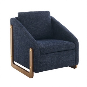 Fauteuil moderne en tissu chenille rembourré de mousse avec structure latérale en bois pour salon - Chaise d'appoint - Meubles de maison - Product Image 4