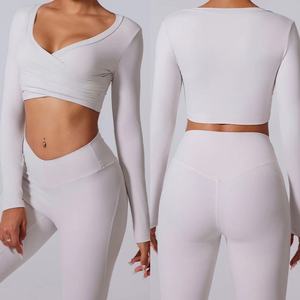 Femmes blanc Nylon haut court manches longues respirant vêtements de sport pour Fitness Yoga gymnastique entraînement <span class=keywords><strong>Jogging</strong></span> automne 2024 vêtements de Fitness - Product Image 1