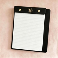 Bloc-notes rechargeable au design personnalisé, couverture rigide en cuir PU, bloc-notes détachable avec rivets dorés et porte-stylo magnétique