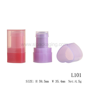 Stick de baume à lèvres et <span class=keywords><strong>blush</strong></span> en forme de cœur, tube de 4,5 g - Product Image 4