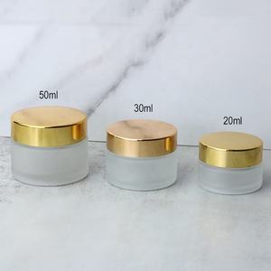 Di lusso bocca larga <span class=keywords><strong>50</strong></span> <span class=keywords><strong>ml</strong></span> di <span class=keywords><strong>vetro</strong></span> vaso cosmetico <span class=keywords><strong>50</strong></span> <span class=keywords><strong>ml</strong></span> vuoto contenitore rotondo con coperchio dorato (GJM20) - Product Image 5