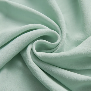 Tissu Popeline Crêpe Léger Teint Uni Bleu Tranquille pour Filles, 45% Rayonne 55% Viscose, Respirant et Résistant au Rétrécissement, Vente en Gros - Product Image 3