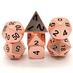 Juego de dados poliédricos de metal de 7 piezas con logotipo personalizable Mazmorras y dragones de aleación de zinc RPG D20 D12 D10 D8 D6 D4 Forma de polígono - Product Image 2