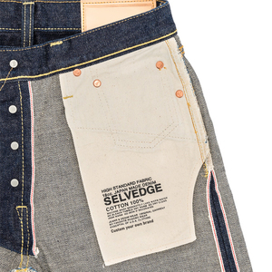 Jeans coupés et cousus en denim brut japonais vintage, coupe droite, taille haute, avec points de chaînette dorés et rivets en cuivre - Product Image 6