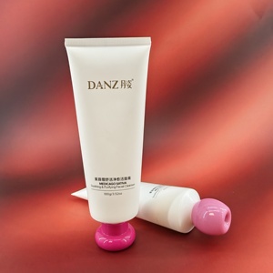 Tube cosmétique en plastique blanc DANZ avec bouchon à vis et capuchon rabattable, étiquetage pour emballage de lotion, 100g, matériau PP, impression offset - Product Image 4