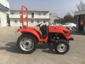 Tracteur agricole 4x4 de 25 CV certifié CE, mini, avec moteur 3 cylindres, multifonctionnel, à vendre - Product Image 4