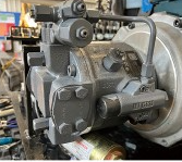 รถขุดตีนตะขาบสำหรับงานหนัก KT20 พร้อมเครื่องยนต์ Zhongcheng ประสิทธิภาพสูงสำหรับงานเหมือง โครงสร้างพื้นฐาน และก่อสร้าง - Product Image 2