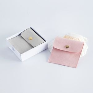 Pochette cadeau en microfibre velours suédé personnalisée avec logo, pour cartes de présentation de bijoux et emballage d'inserts à bijoux - Product Image 2