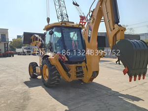 La chargeuse sur pneus Caterpillar CAT du Japon a utilisé la chargeuse-pelleteuse CAT 416E 420F 420F2 CAT 420F utilisée - Product Image 5