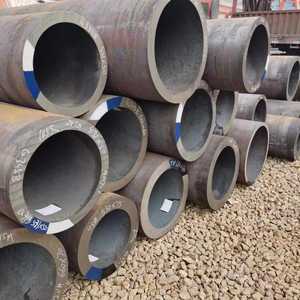 Tuyaux sans couture laminés à chaud d'acier au carbone pour le pétrole et le gaz avec de grandes actions de haute résistance - Product Image 3