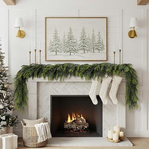 Guirlande de Noël en pin artificiel YUELIAN, guirlande de pin réaliste verte pour cheminée, escalier, décoration de Noël, décoration de la maison - Product Image 1