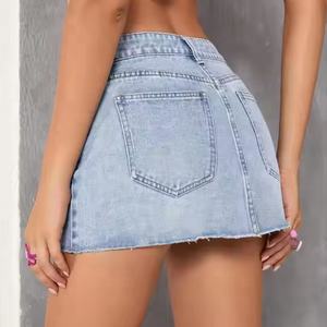 Jupe décontractée de haute qualité 2025 pour femmes, mini-jupe taille haute vintage en jean délavé à l'acide - Product Image 2