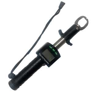 <span class=keywords><strong>Fish</strong></span> Grip <span class=keywords><strong>Gripper</strong></span> Kiểm Soát Cá Clip Kẹp Thiết Bị Lip Kích Hoạt Khóa Plier <span class=keywords><strong>Gripper</strong></span> Với Trọng Lượng Quy Mô Thước Câu Cá Giải Quyết Công Cụ - Product Image 5