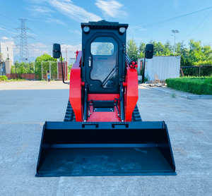 China Skid Steer mobil pemuat gaya lintasan beroda selip besar Steer Loader dengan kabin - Product Image 4