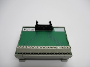 Contrôleur de programmation PLC <span class=keywords><strong>1492</strong></span>-20F neuf et original en stock dans l'entrepôt - Product Image 1