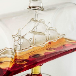 Decantador <span class=keywords><strong>de</strong></span> whisky <span class=keywords><strong>de</strong></span> vino <span class=keywords><strong>de</strong></span> vidrio transparente <span class=keywords><strong>de</strong></span> borosilicato <span class=keywords><strong>de</strong></span> 1000ml, juego <span class=keywords><strong>de</strong></span> barco con 4 vasos, juego <span class=keywords><strong>de</strong></span> decantador Premium para whisky - Product Image 2