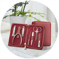 Kit de manucure et pédicure de luxe en acier inoxydable 7 pièces, ensemble de coupe-ongles portable et durable, outils de soin pour la maison et le salon