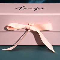Boîtes cadeaux magnétiques en carton rigide personnalisées pour bijoux et montres avec ruban - Emballage de luxe moderne provenant d'un fournisseur chinois