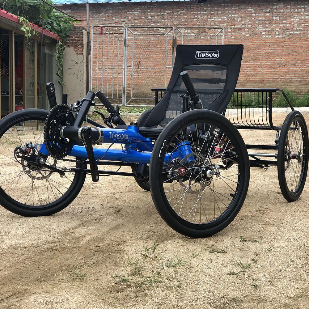 HPV แป้นเหยียบขับเคลื่อนเฟรมอลูมิเนียม27ความเร็ว4ล้อ Recumbent Quad Road Bike