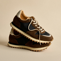 Vente en gros de baskets pour hommes en cuir suédé véritable marron rétro, fabriquées à la main, style vintage, lacets, chaussures décontractées respirantes, fabrication sur mesure OEM