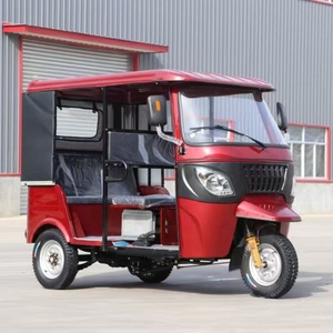 Tuk Tuk fabriqué en Chine pour les passagers tricycle à essence <span class=keywords><strong>3</strong></span> <span class=keywords><strong>roues</strong></span> avec <span class=keywords><strong>moto</strong></span> cabine 6-9 <span class=keywords><strong>places</strong></span> - Product Image 4