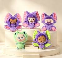 Porte-clés en peluche surprise, styles aléatoires personnalisés, poupée en peluche de 10 cm, dessin animé, anime, Halloween, chauve-souris colorée, pendentif en peluche rembourré