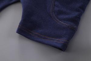 Conjuntos de Pantalones a Cuadros y Camisetas de Algodón Lisas de Verano para Niños, al por Mayor, de Fábrica China - Product Image 6