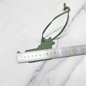 Fournisseur chaud <span class=keywords><strong>arabie</strong></span> <span class=keywords><strong>saoudite</strong></span> <span class=keywords><strong>carte</strong></span> EAU breloque sac pendentif porte-clés sac à main pendentif breloque ornement Promotion cadeau accessoires - Product Image 3