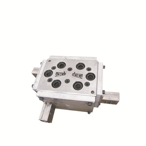 Wholesale pvc baseboard moulding plastic concrete pallet extrusion mould