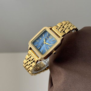 Reloj de Pulsera para Mujer DUKE NICLE 8639, Estilo Vintage de Hong Kong, Cuadrado, de Acero Sólido, con Movimiento de Cuarzo, Lujo Discreto para Negocios - Product Image 3