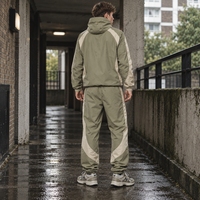 Ensemble de survêtement coupe-vent en nylon à rayures réfléchissantes personnalisées pour homme, avec logo imprimé numériquement, coupe oversize, pour la course à pied, fabricant