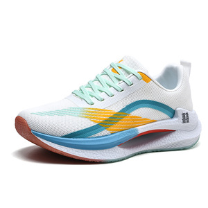 Zapatillas para correr para hombre y mujer, con suelas suaves y transpirables, ligeras y que absorben los impactos, ideales para correr de manera casual. - Product Image 6