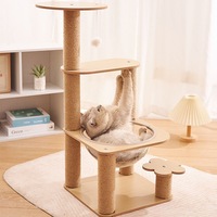 Arbre à chat en bois en gros, arbre à chat multi-niveaux avec poteaux à gratter et nid capsule transparent pour chats d'intérieur