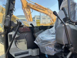รถขุดขนาดเล็ก CAT 308E2 มือสอง 8 ตัน รถขุดไฮดรอลิกแบบตีนตะขาบ พร้อมหัวขุดขนาด 0.38 ลูกบาศก์เมตร - Product Image 6