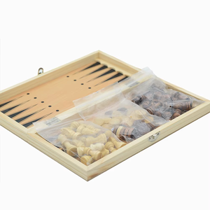 ब्रांड प्रचार कस्टम लोगो 3-इन-1 तह लकड़ी के शतरंज बैकगैमन चेकर ने लोगो के साथ 24 सेमी और 44 सेमी पोर्टेबल टेबल गेम सेट किए - Product Image 2