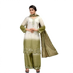 Salwar Kameez en coton pour femme avec dupatta brodée, design ombré blanc et violet, pour un usage décontracté - Product Image 1