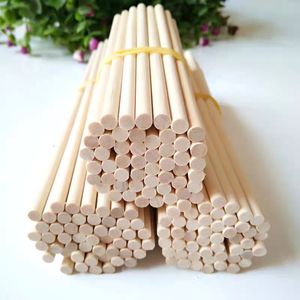 Bâton en <span class=keywords><strong>bois</strong></span> rond bricolage bâton en <span class=keywords><strong>bois</strong></span> matériel fait à la main petit bâton <span class=keywords><strong>de</strong></span> bouleau en <span class=keywords><strong>bois</strong></span> massif - Product Image 1