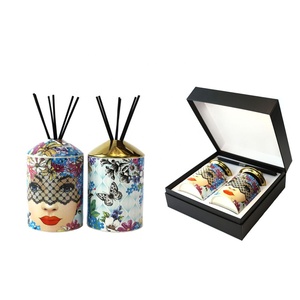 Synwish all'ingrosso di lusso personalizzato stampato in rilievo vaso Bougie <span class=keywords><strong>vasi</strong></span> contenitori cera di soia profumata candela in vasetti di ceramica - Product Image 4