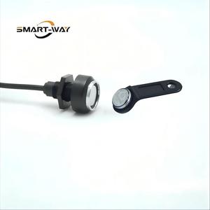 Sonda iButton – Lector de Contacto 1-Wire con Tuerca de Montaje, Ideal para Control de Acceso, Rastreador GPS, Inicio de Sesión del Conductor y Gestión de Flotas - Product Image 1