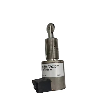 ลิมิตสวิตช์รุ่น 21CH38-18 ของแท้จากสหรัฐอเมริกา - Product Image 1