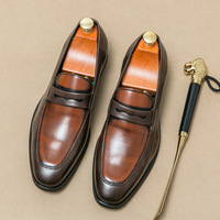 Mocassins en velours rouge brodé pour homme de marque italienne, chaussures de luxe décontractées/de bureau/de mariage à bout pointu en cuir