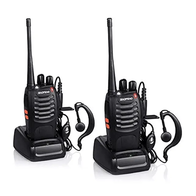 BF-888S Günstigerer Preis Wireless Long Range Handheld Walkie Talkies 5W Empfänger Mit Batterie Sparen