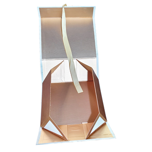 Custom logo <b>printing</b> on paper, rigid cardboard, clothing and footwear <b>packaging</b>, ribbons, magnetic closure, folding gift boxes - Product Image 4