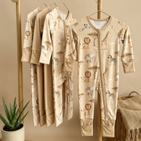Romper Bayi Serat Bambu Lengan Panjang, Jumpsuit Bayi dengan Resleting Tersembunyi, Pakaian Tidur dengan Manset Lipat, Motif Safari, Piyama Bayi Baru Lahir