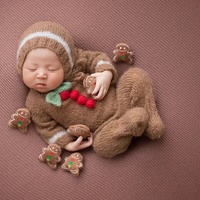 Tenue de Noël pour nouveau-né : Combinaison tricotée rouge Père Noël avec bonnet long, accessoire de séance photo de Noël, combinaison-pyjama en mohair pour nouveau-né