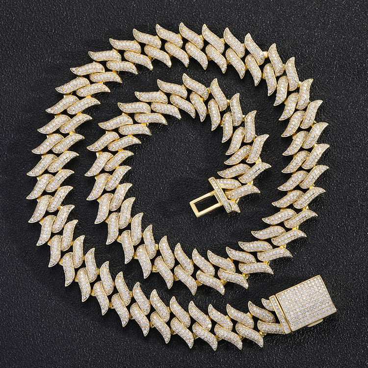 Chaîne à pointes-blanc