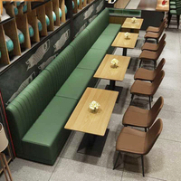 Table de café-bar en bois sur mesure et canapé avec structure en bois pour restaurant, vente en gros